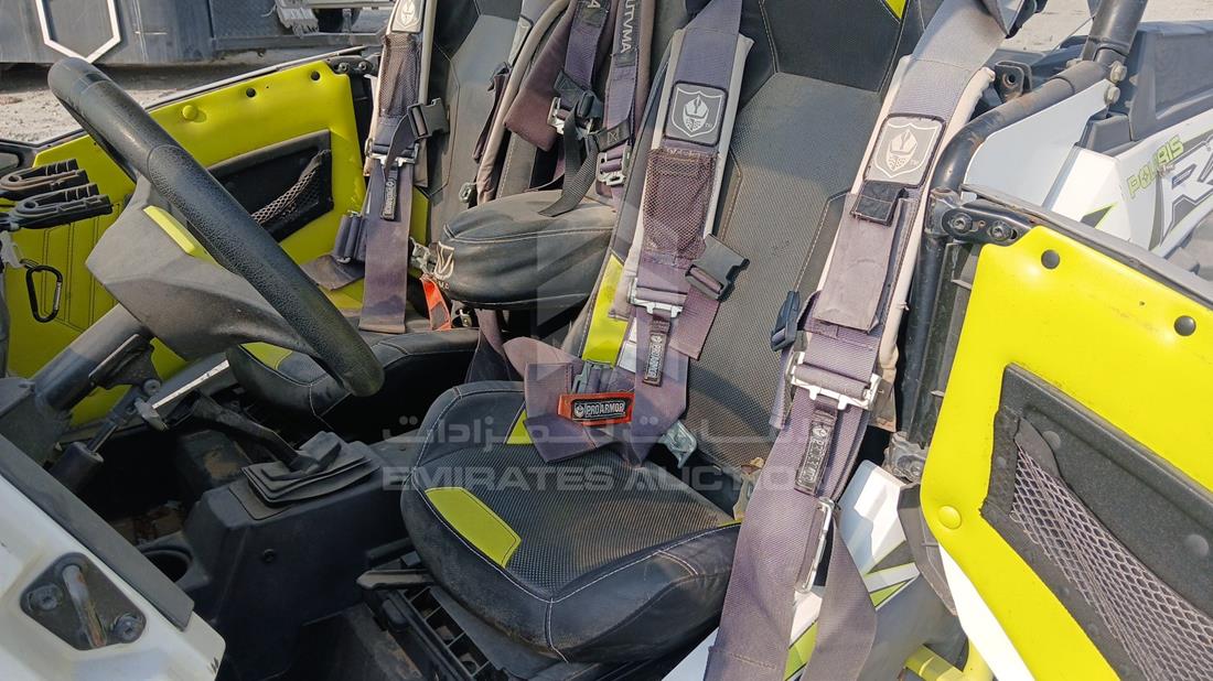 2018 Polaris RZR — Front Left Driver Seat View — Photo 12