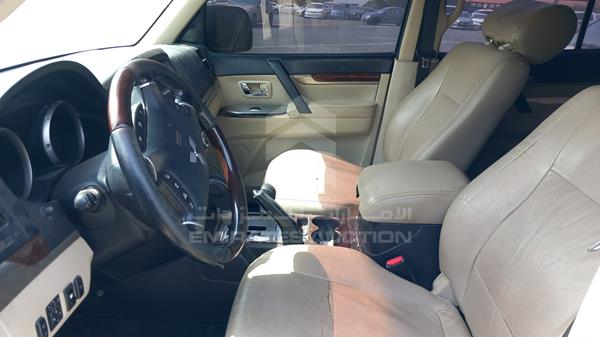 JMYLRV95WEJ708001 Mitsubishi Pajero