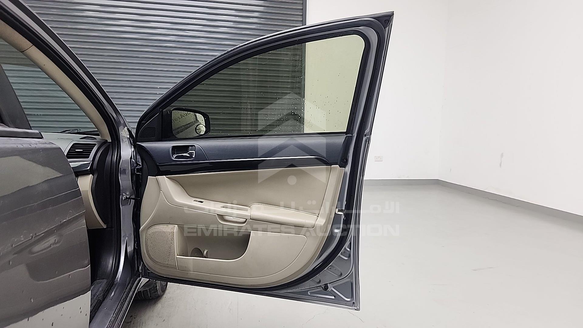 2017 MITSUBISHI LANCER VIN: JE3AB36A2HU715733