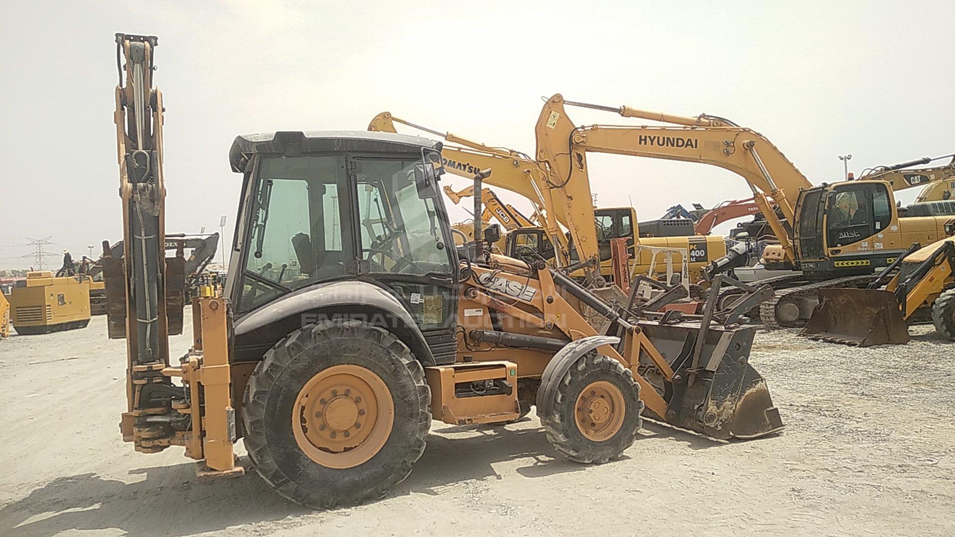 2013 CASE 580 T VIN: FNH0580TNCHH04147