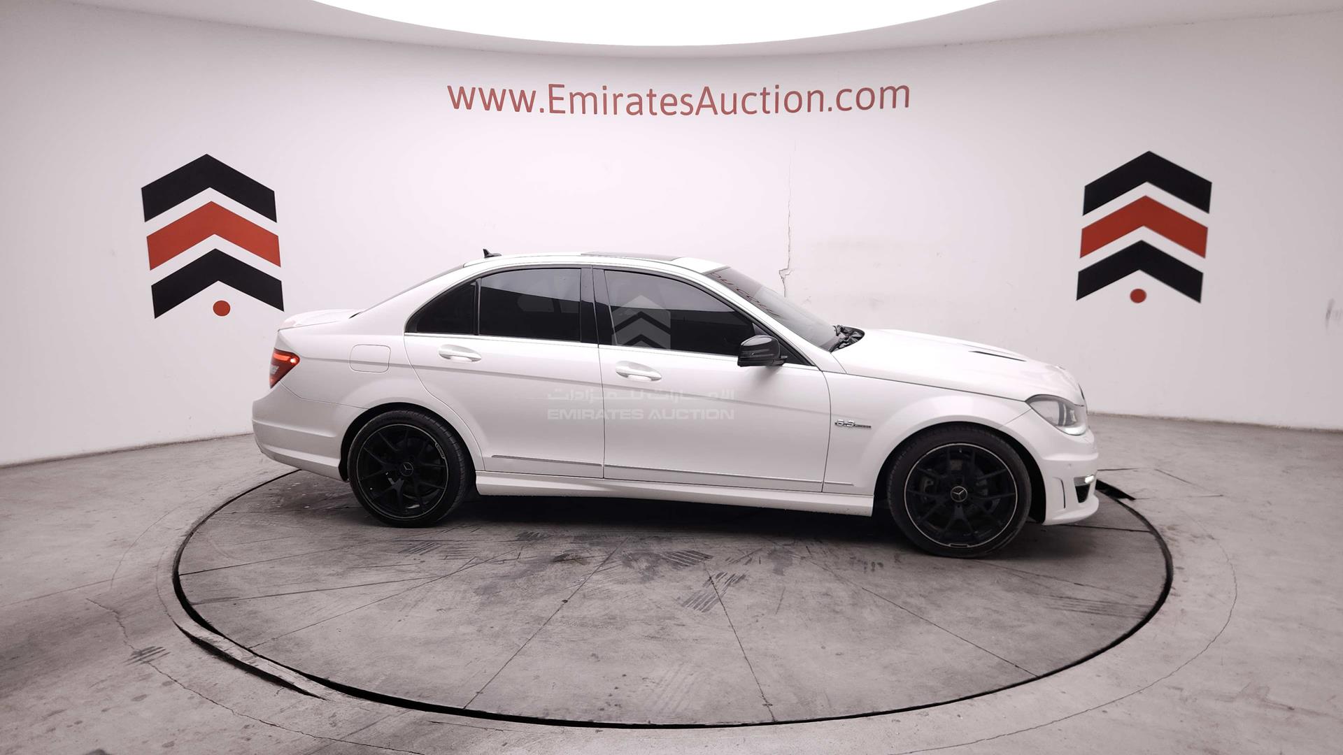 2013 MERCEDES C 250 VIN: WDDGF4HB0DR273733