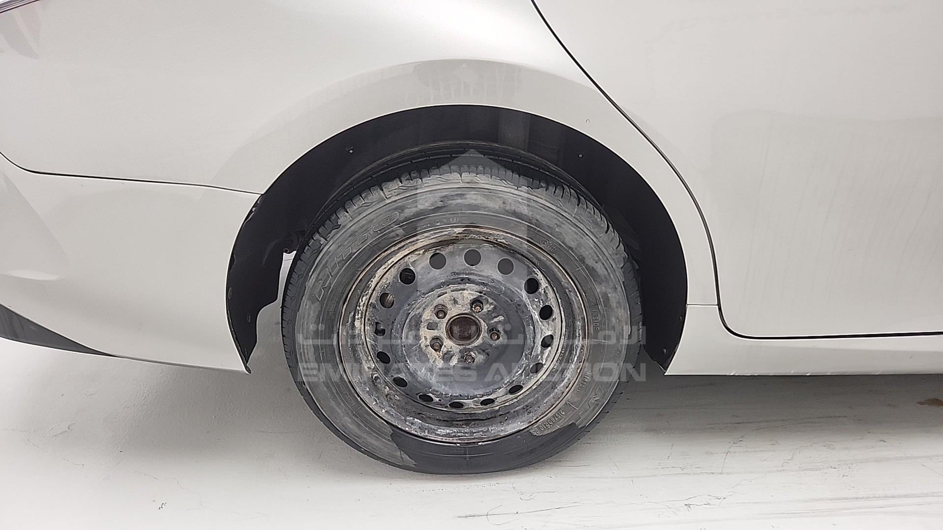 2018 TOYOTA CAMRY VIN: JTNBF9HK2J3009487