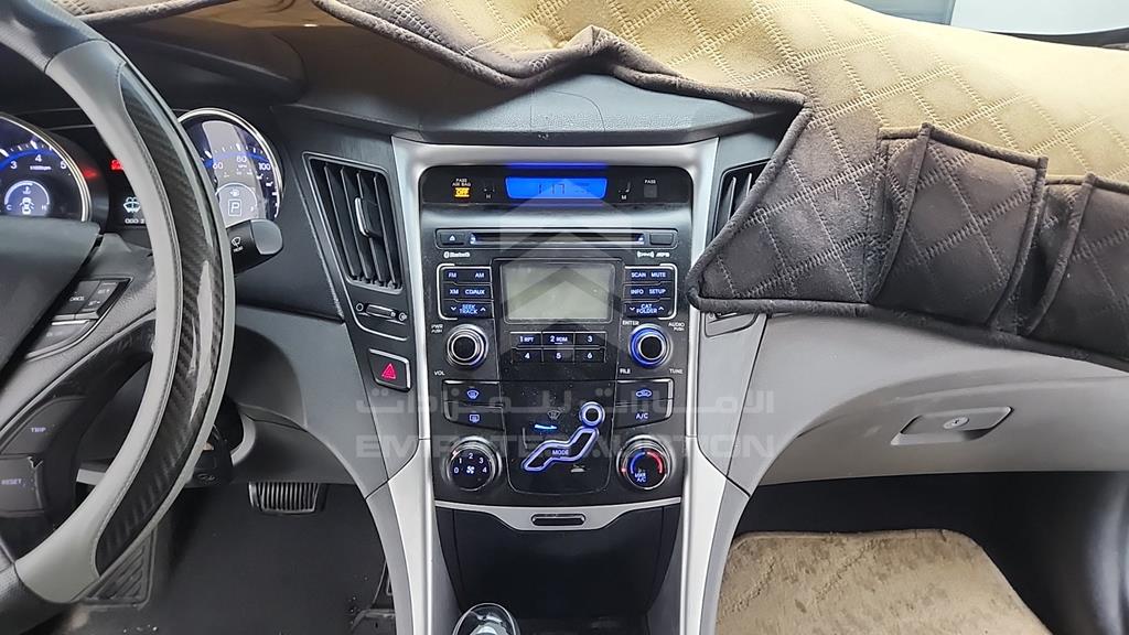 5NPEB4AC4BH172148 - 2011 HYUNDAI SONATA - #517690