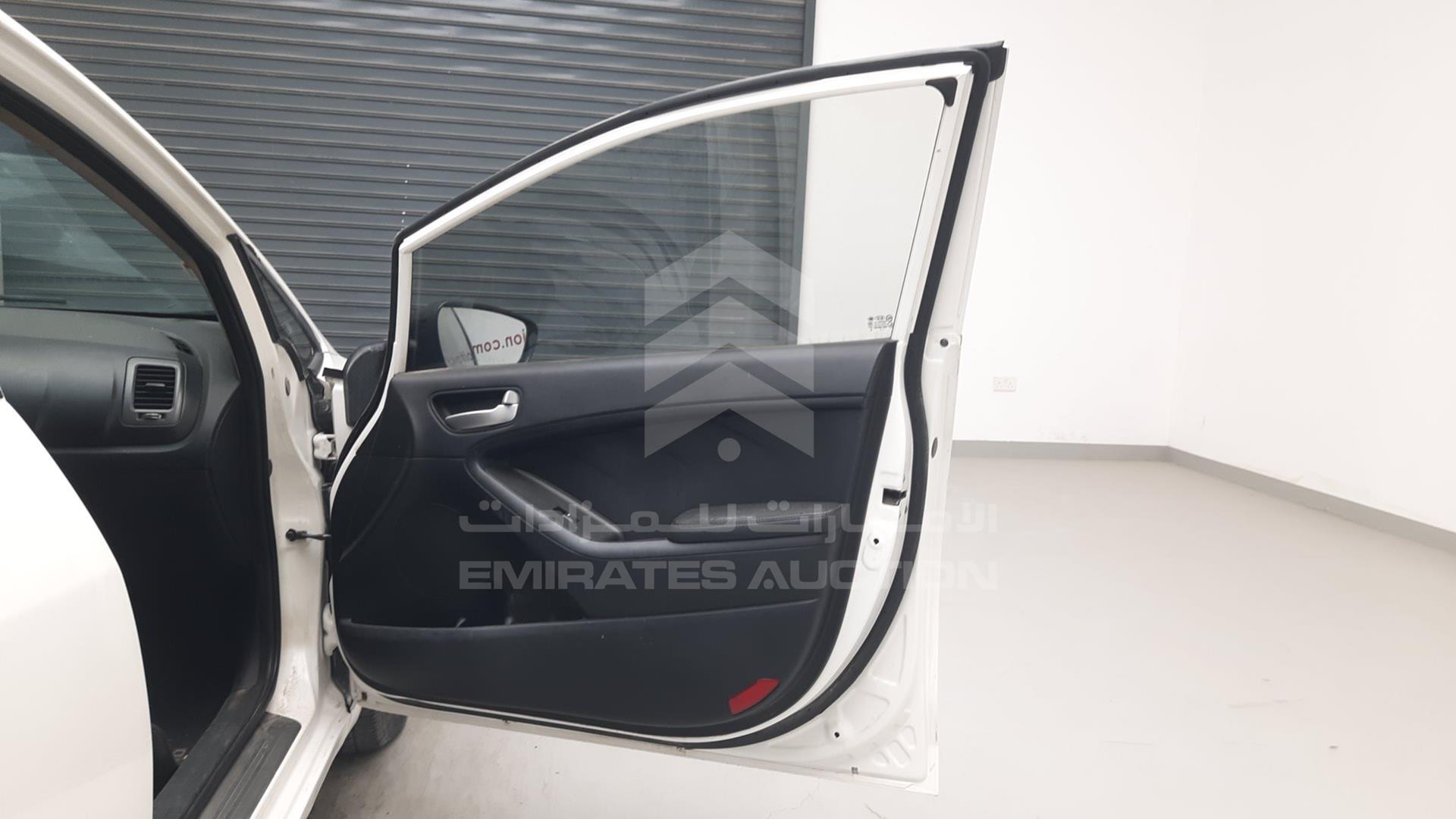 2015 KIA CERATO VIN: KNAFJ4119F5890710