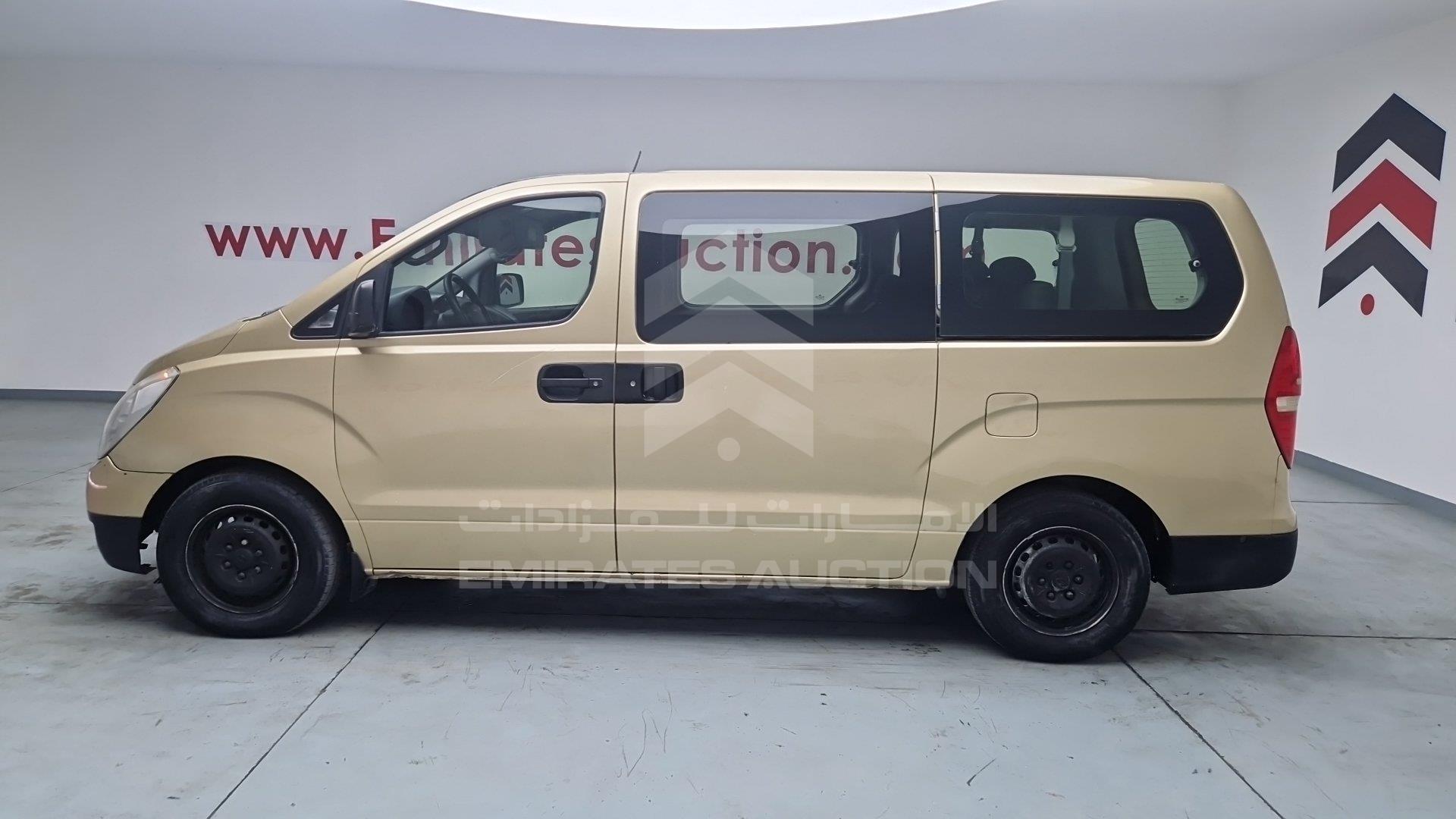 KMHWG81R1CU430694 - 2012 Hyundai H1 - #504560