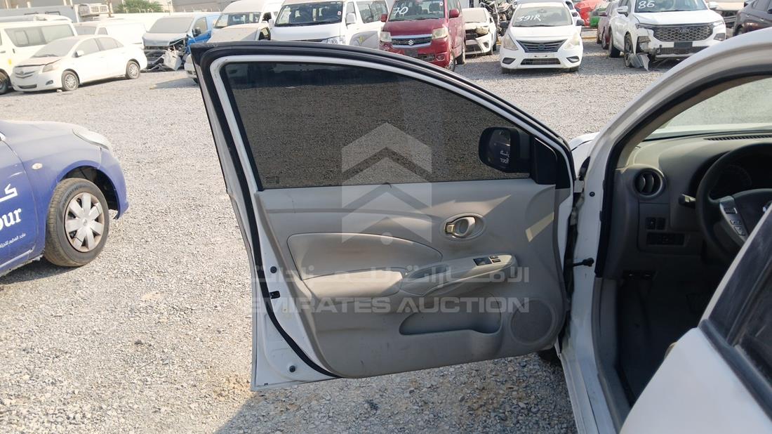 نيسان صني 2018 — الباب الأمامي الأيسر — صورة 11