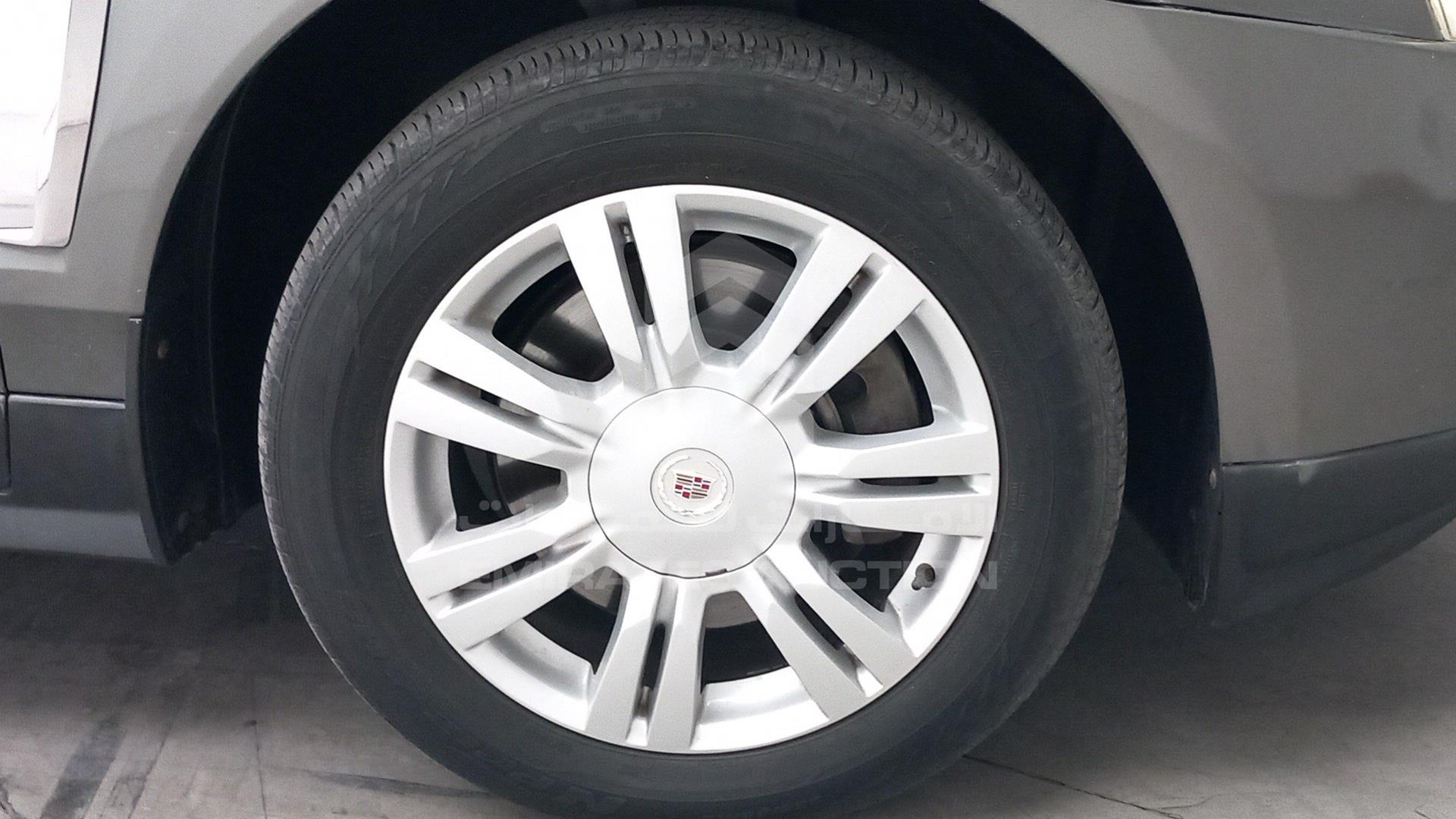 2013 CADILLAC SRX VIN: 3GYFN9E33DS586723