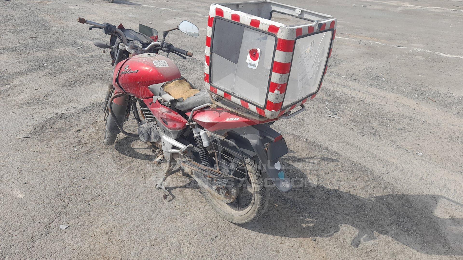 2010 BAJAJ 150 CC VIN: MD2DHDHZZSCK90744