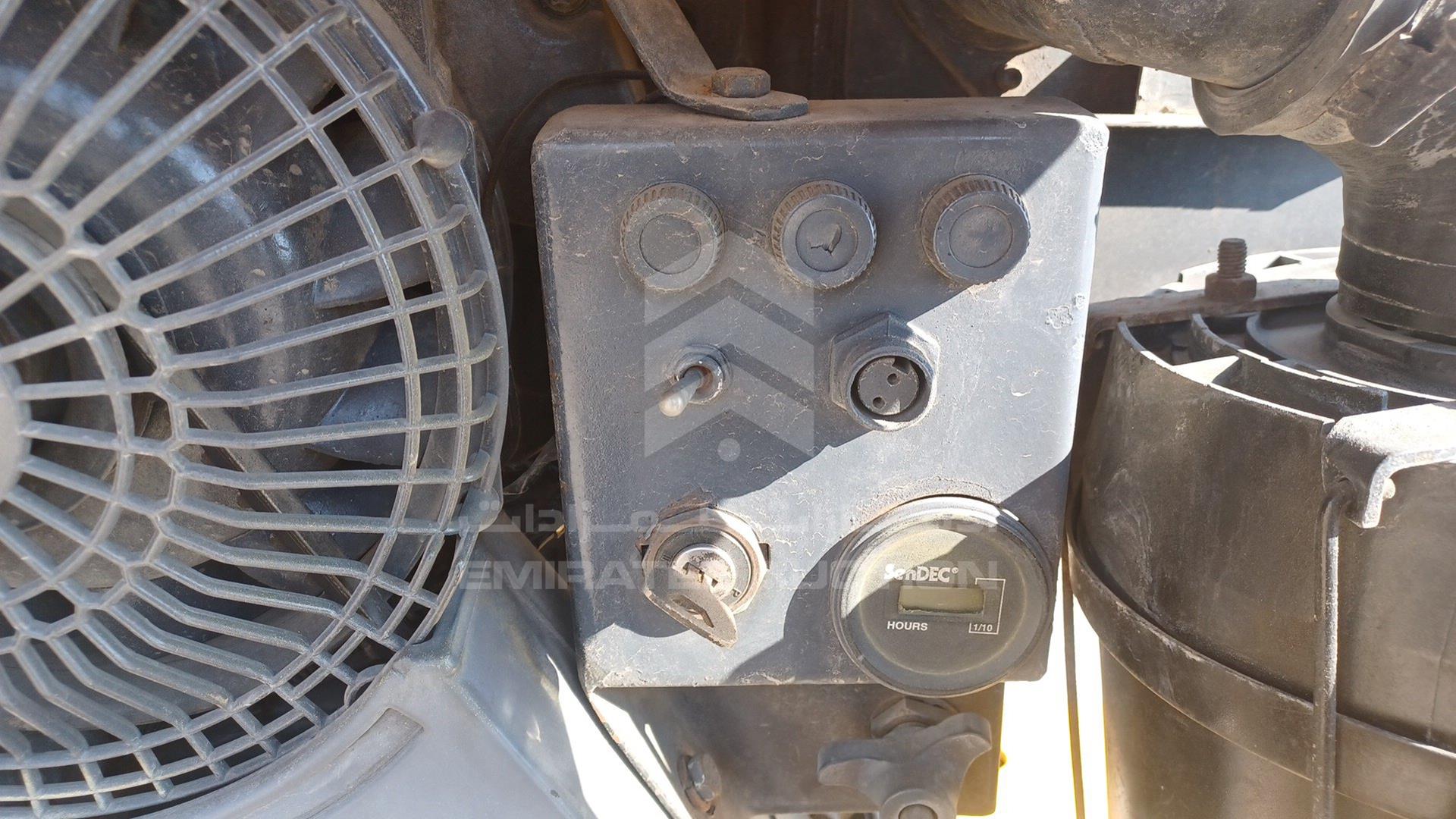 2011 UNDEFINED CONCRETE PUMP VIN: 240718