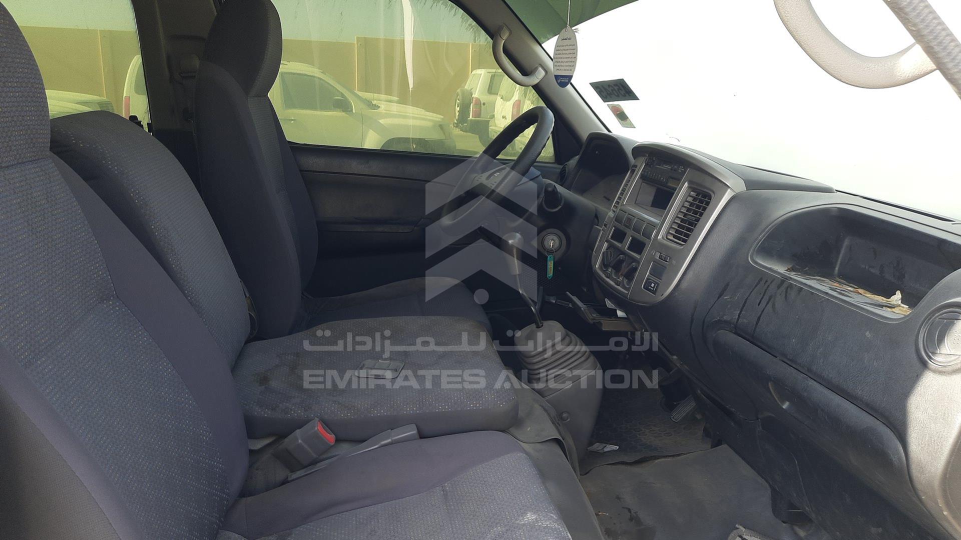 2010 NISSAN URVAN VIN: JN6AE54S7AX024591