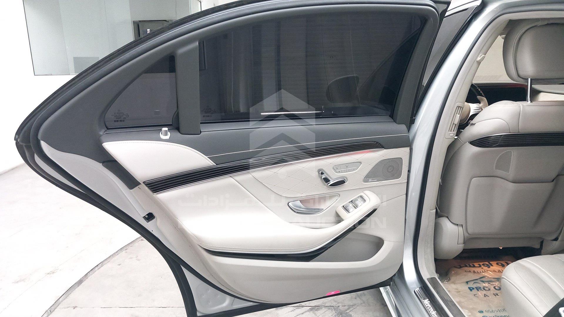 2016 MERCEDES S 550 VIN: WDDUG8FB1GA222285