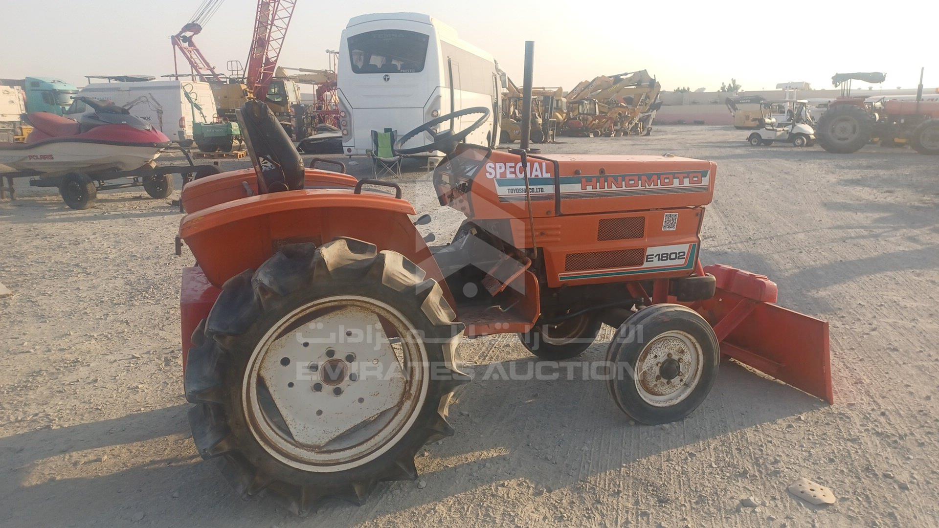 0 TRACTOR --- VIN: 180200115