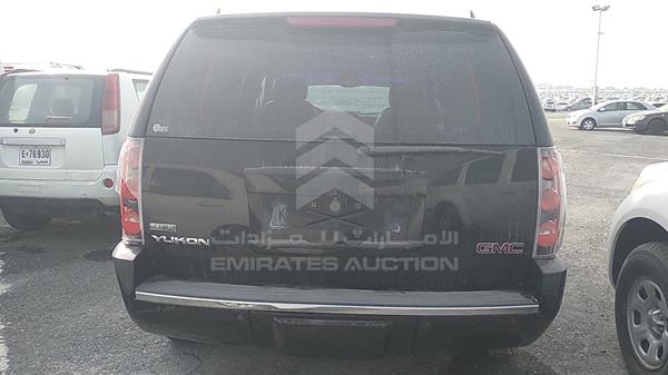 GMC YUKON DENALI 2011 1GKS27EF3BR244785 Image 30