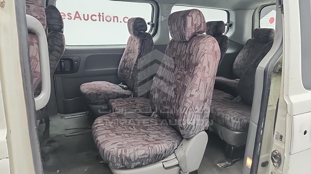 KMJWA37R1CU374704 - 2012 HYUNDAI H1 - #526410