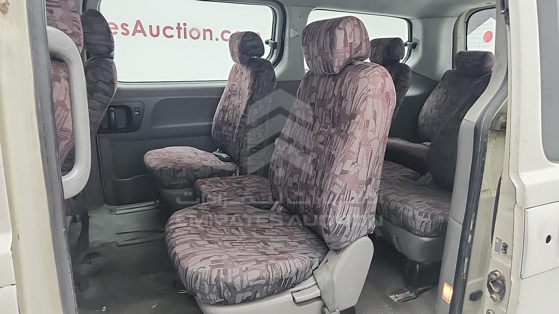 2012 HYUNDAI H1 VIN: KMJWA37R1CU374704