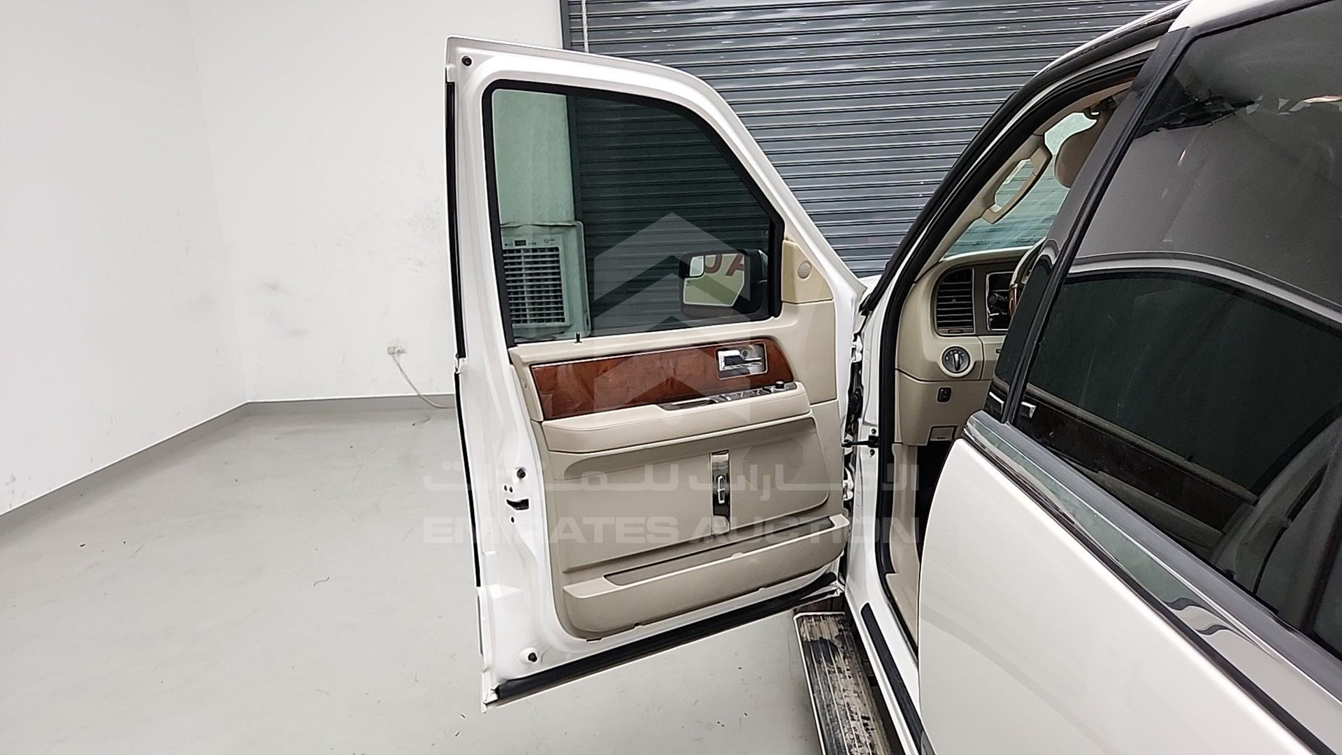 2013 LINCOLN NAVIGATOR VIN: 5LMJJ2J56DEL01252