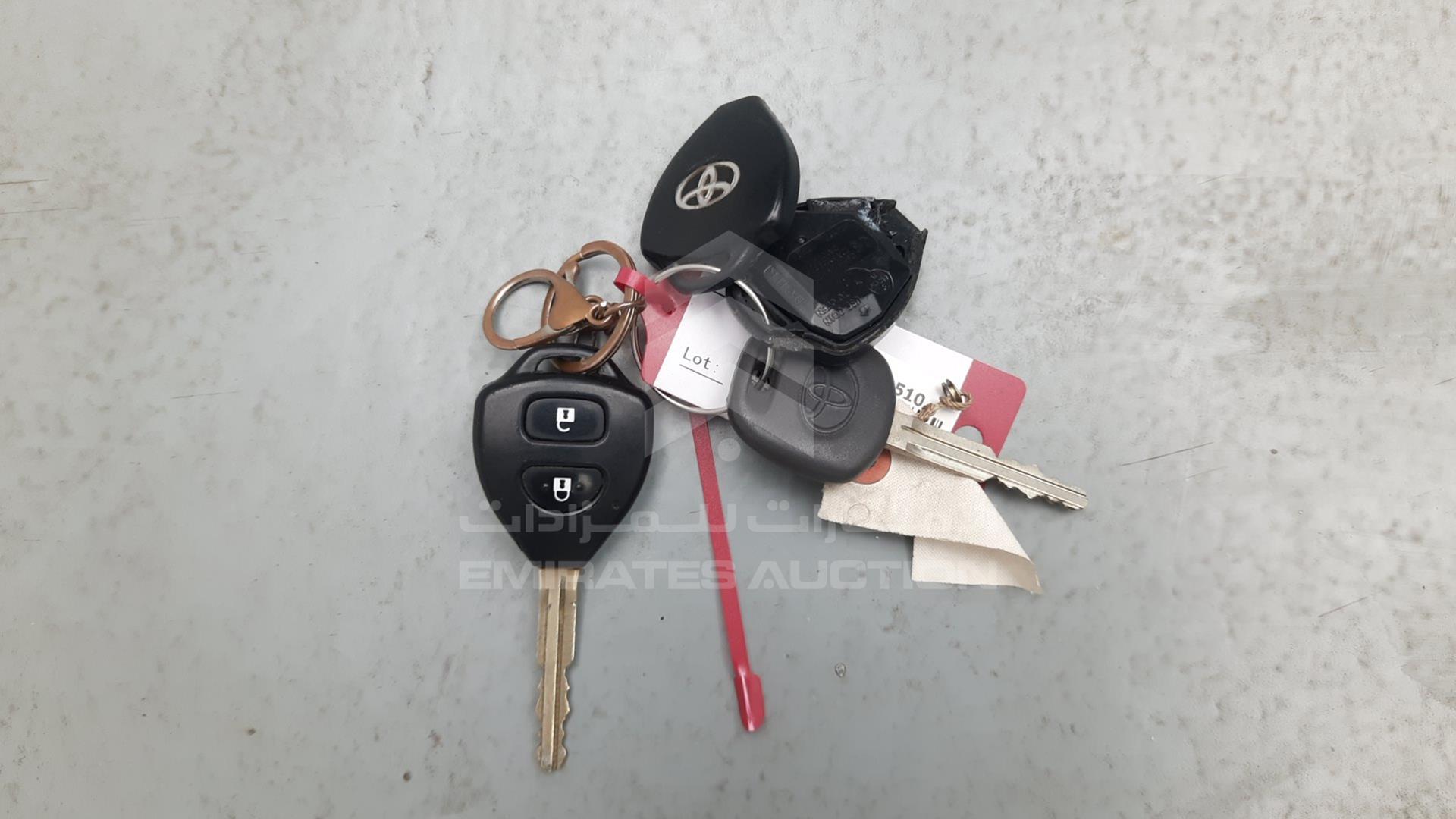 2007 TOYOTA RAV-4 VIN: JTMBD31VX75094569