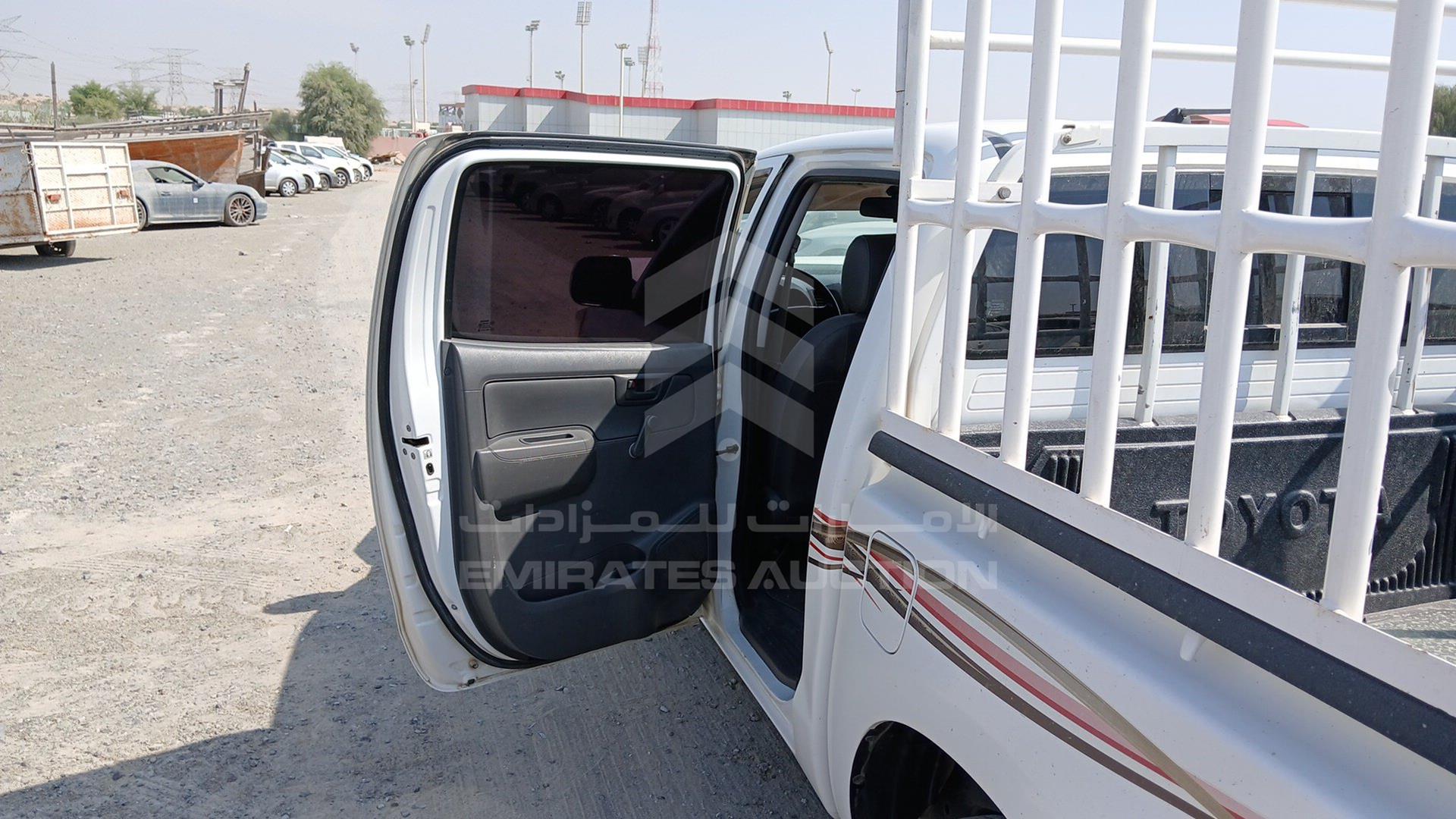 2015 TOYOTA HILUX VIN: MR0EX12G1F2353265