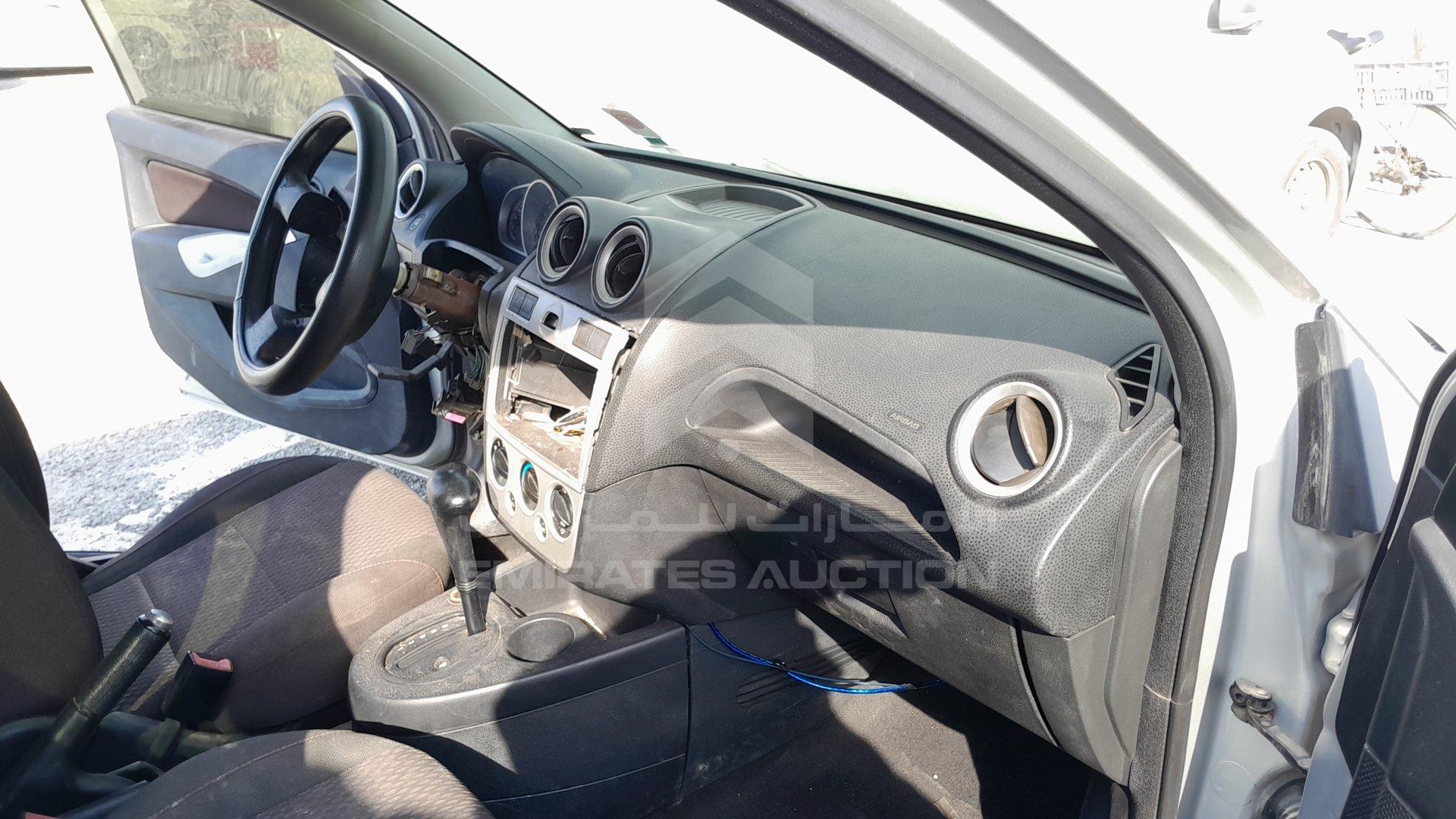 MAJTJ21D2BAE39004 - 2011 Ford Figo - #490130