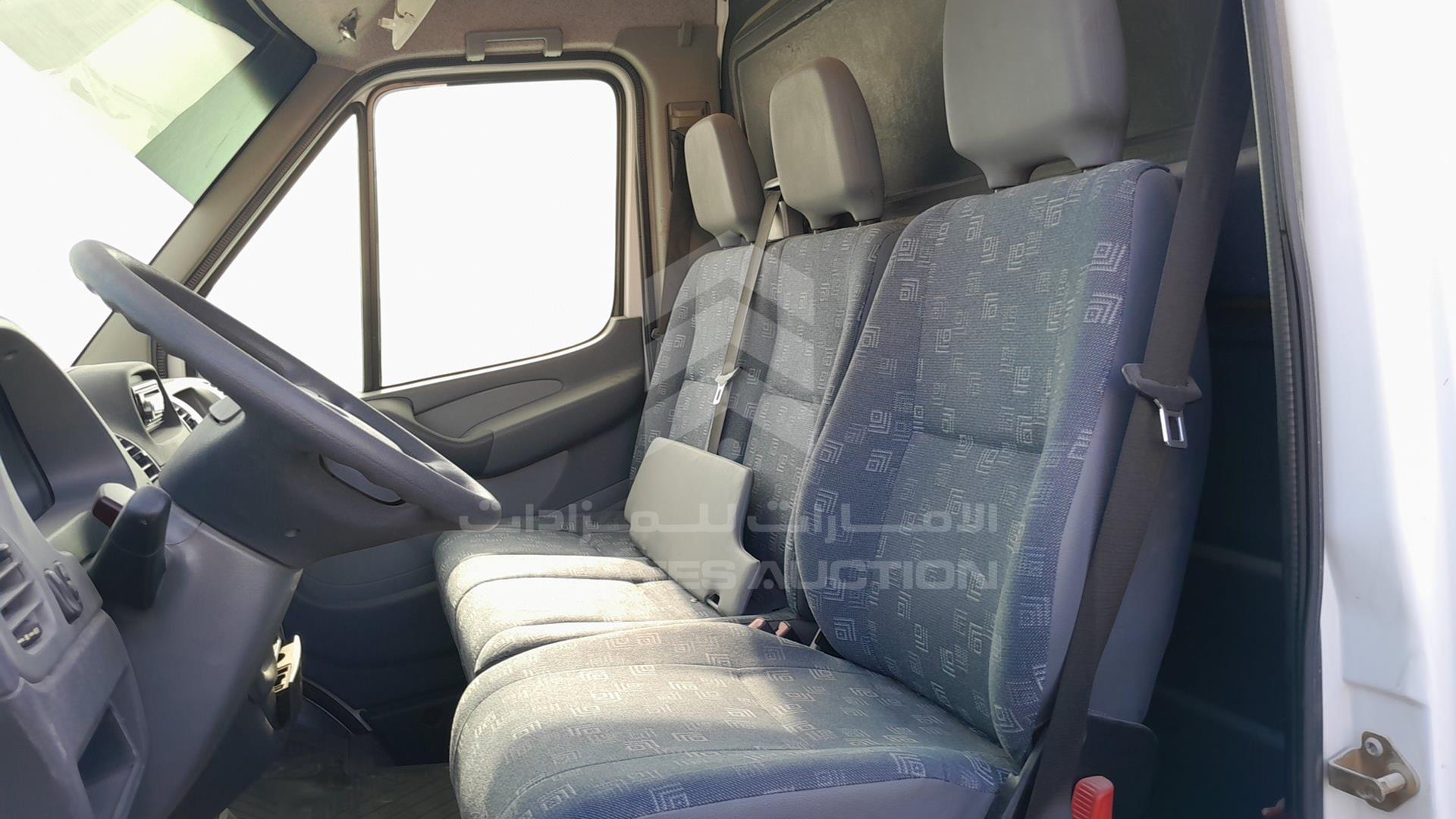 2010 MERCEDES SPRINTER VIN: WD3YB5482AE036006
