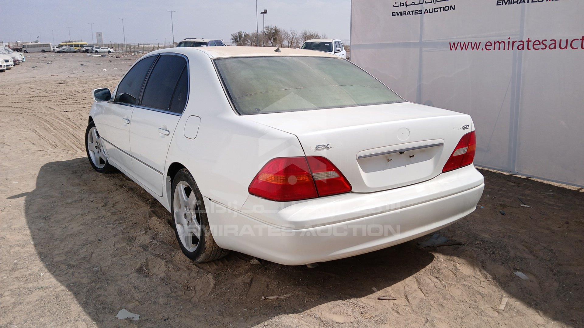 2001 LEXUS LS 430 VIN: JTHBN30F810023168