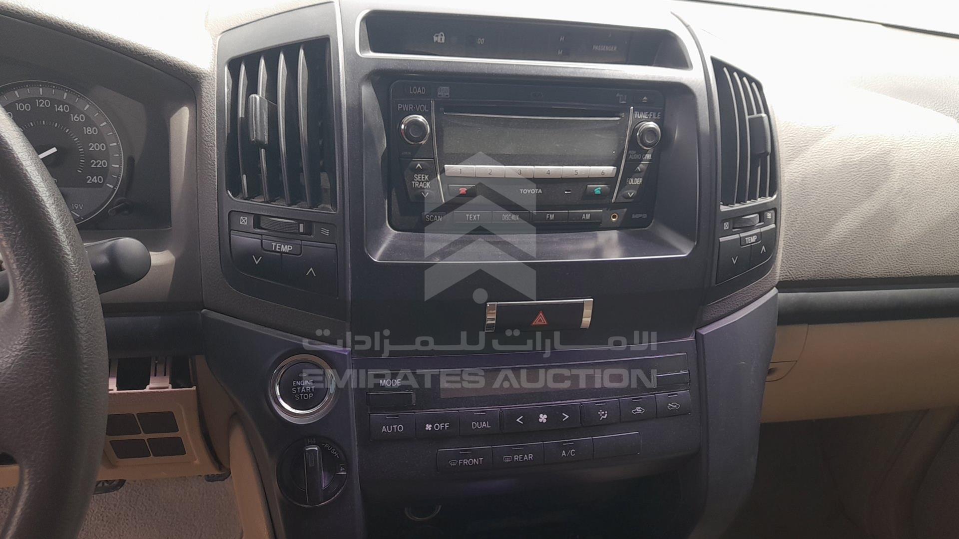 2013 TOYOTA LAND CRUISER VIN: JTMDU09J9D5074334