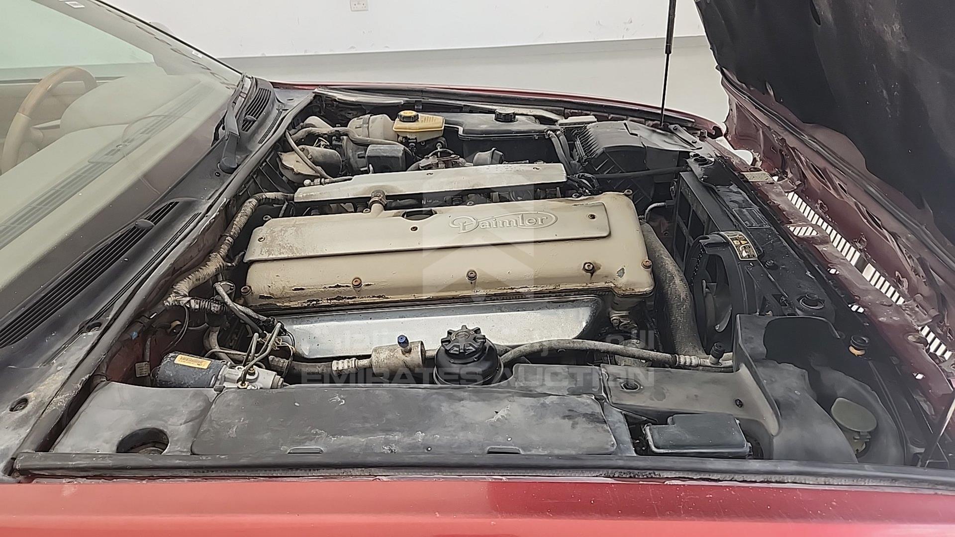 1995 JAGUAR DIMALER VIN: SAJDKALD4BC749886
