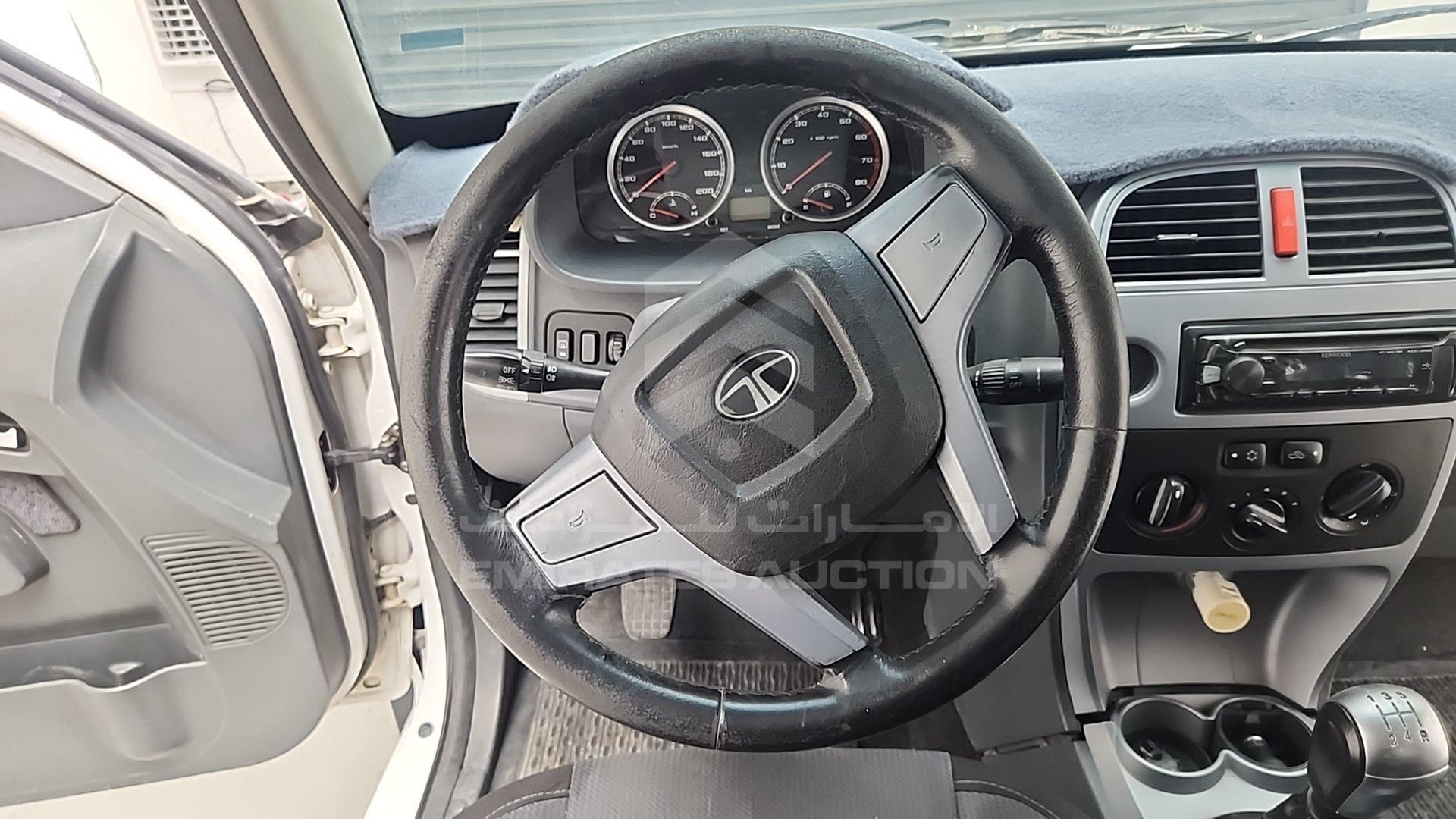 2016 TATA XENON VIN: MAT464753GSL00253