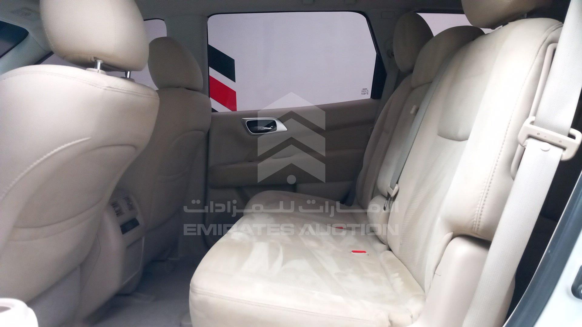 2015 NISSAN PATHFINDER VIN: 5N1AR2M50FC623374