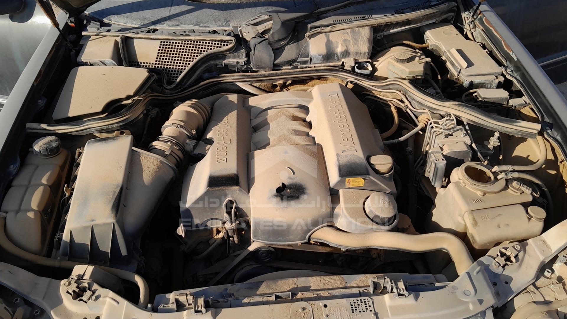 0 MERCEDES E240 VIN: WDB2100621B242522