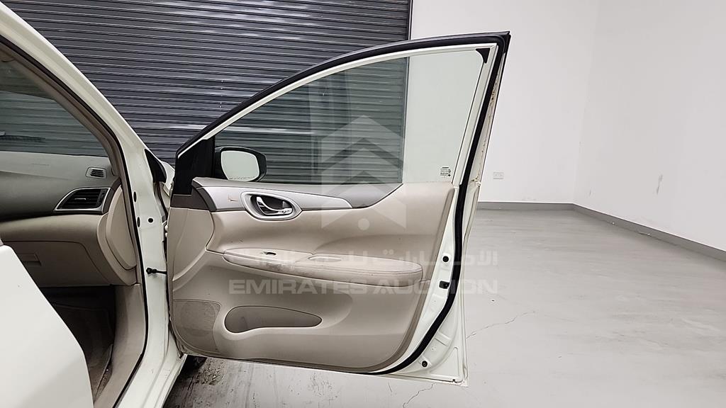 MNTAC2C96E6000423 - 2014 NISSAN TIIDA - #528053