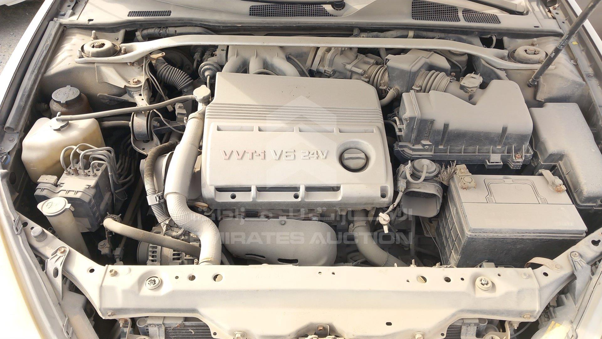 2004 LEXUS ES 330 VIN: JTHBA30G045004903