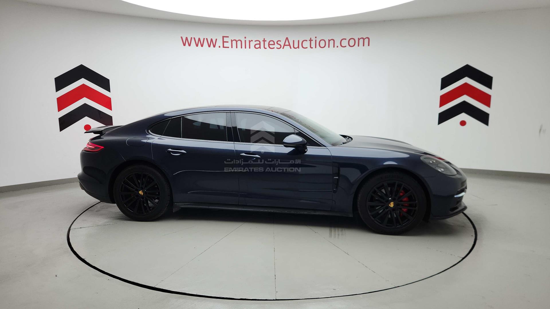 2018 PORSCHE PANAMERA VIN: WP0AA2979JL115676