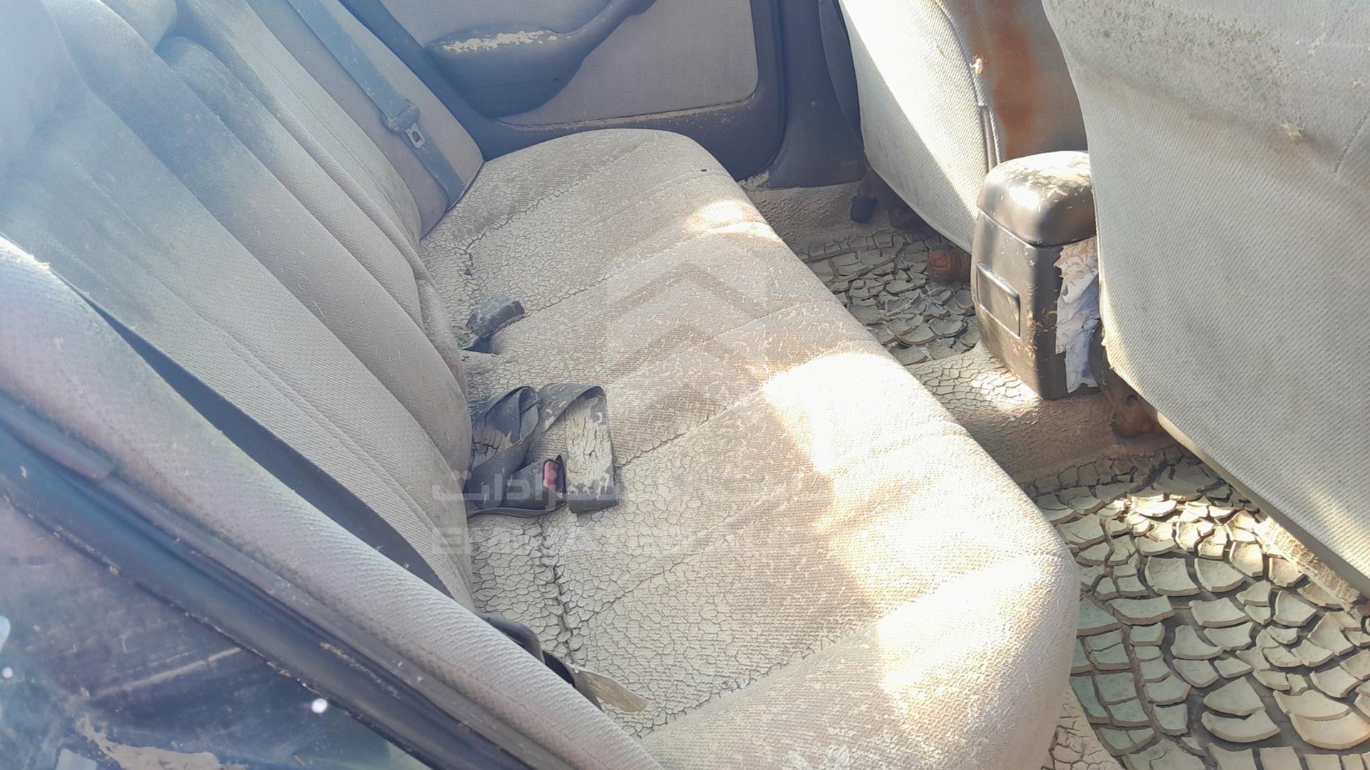 1996 TOYOTA CAMRY VIN: 4T1BG12K2TU696989