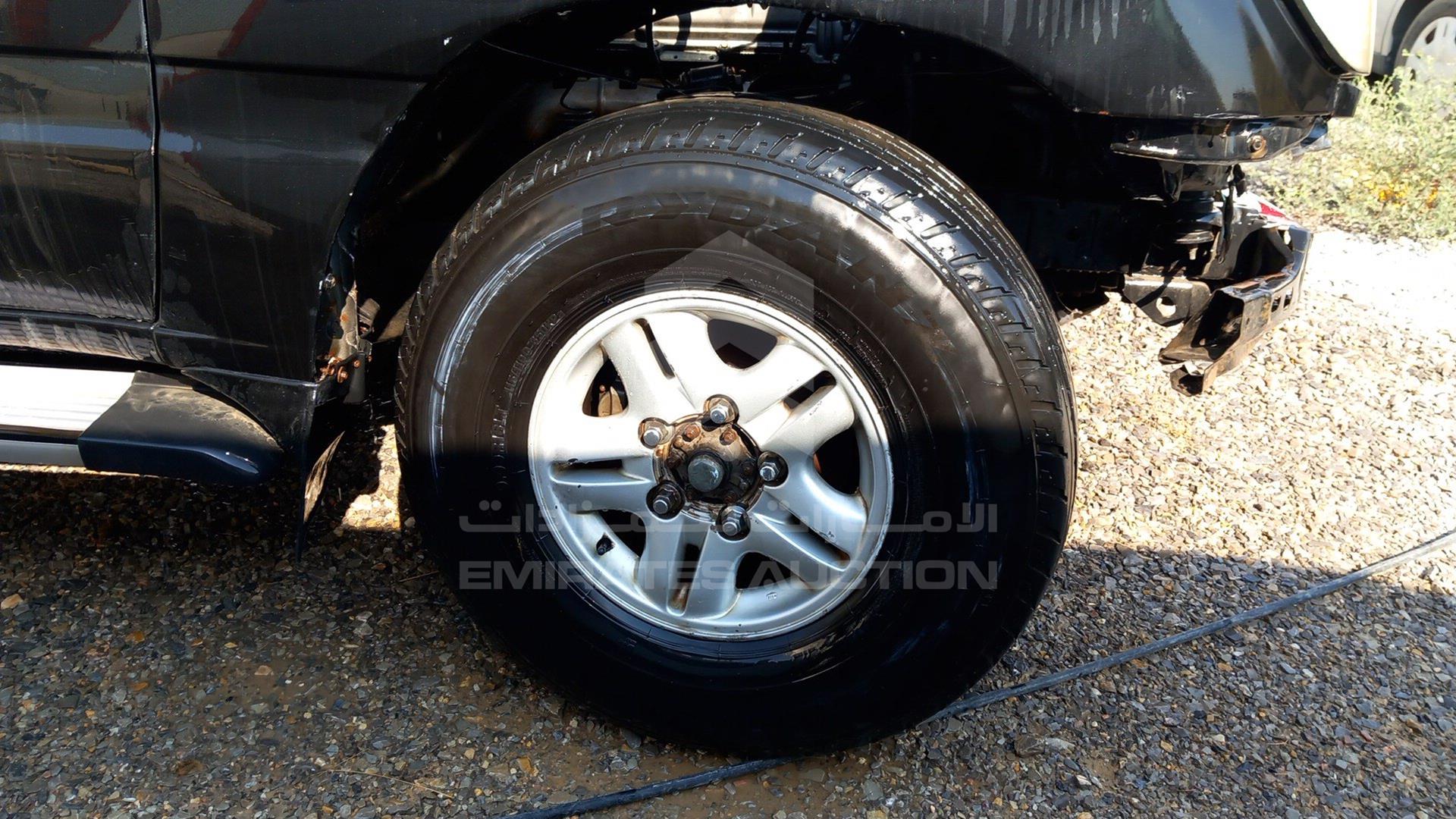 2000 TOYOTA LAND CRUISER VIN: JT3HT05J1Y0104265