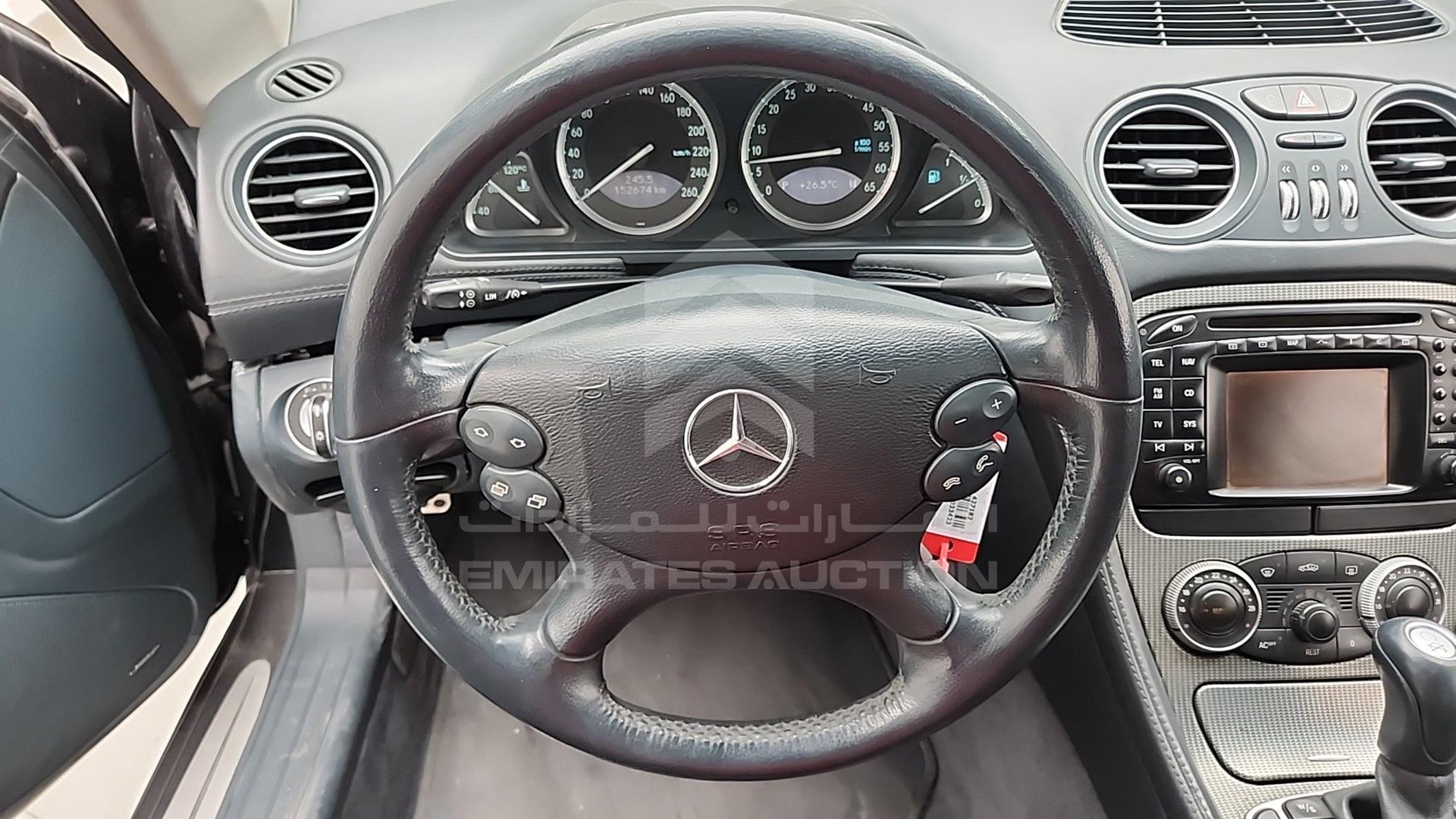 2003 MERCEDES SL 500 VIN: WDB2304751F033423