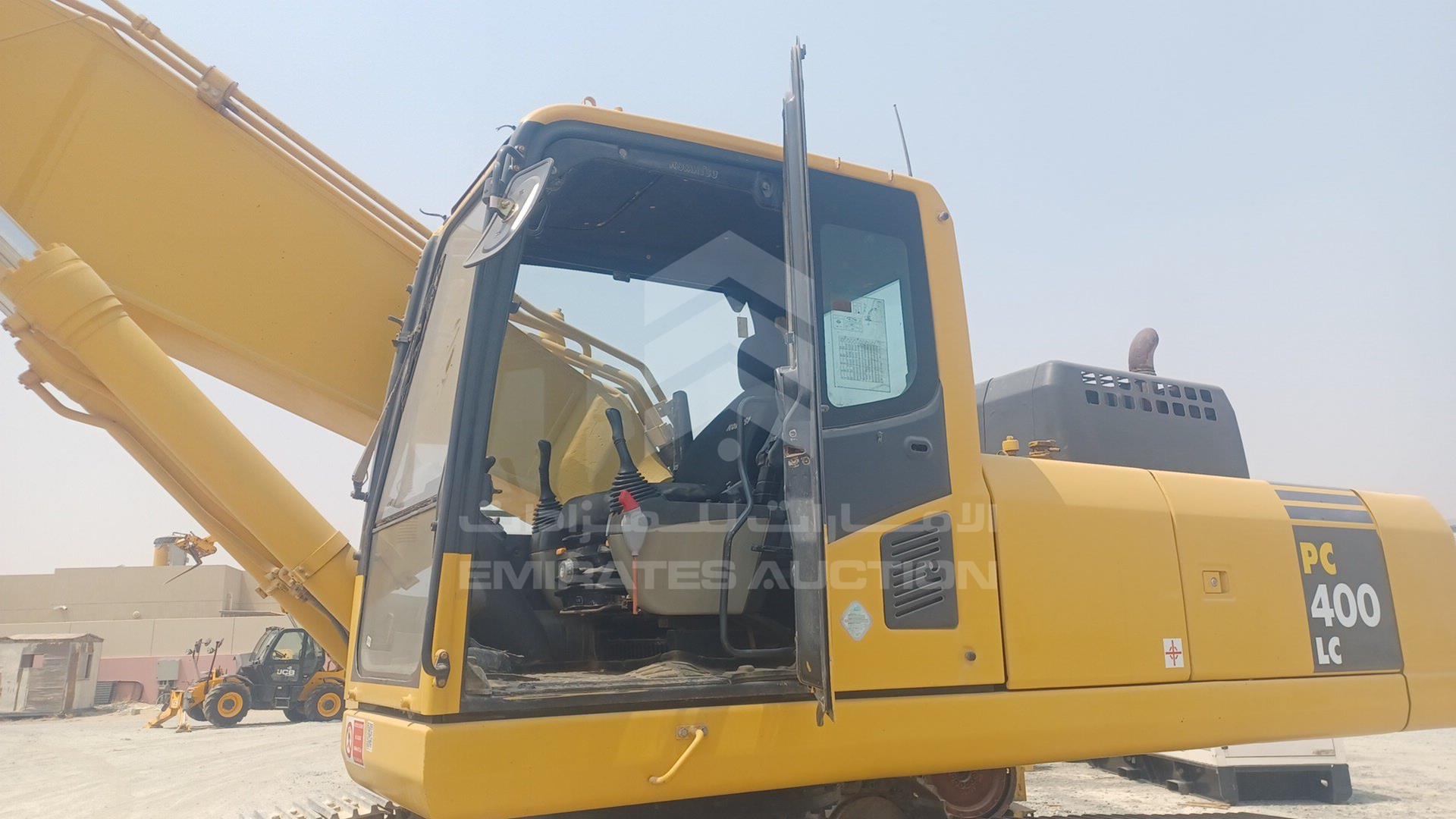 2012 KOMATSU PC400-8 VIN: KMTPC192T02071036