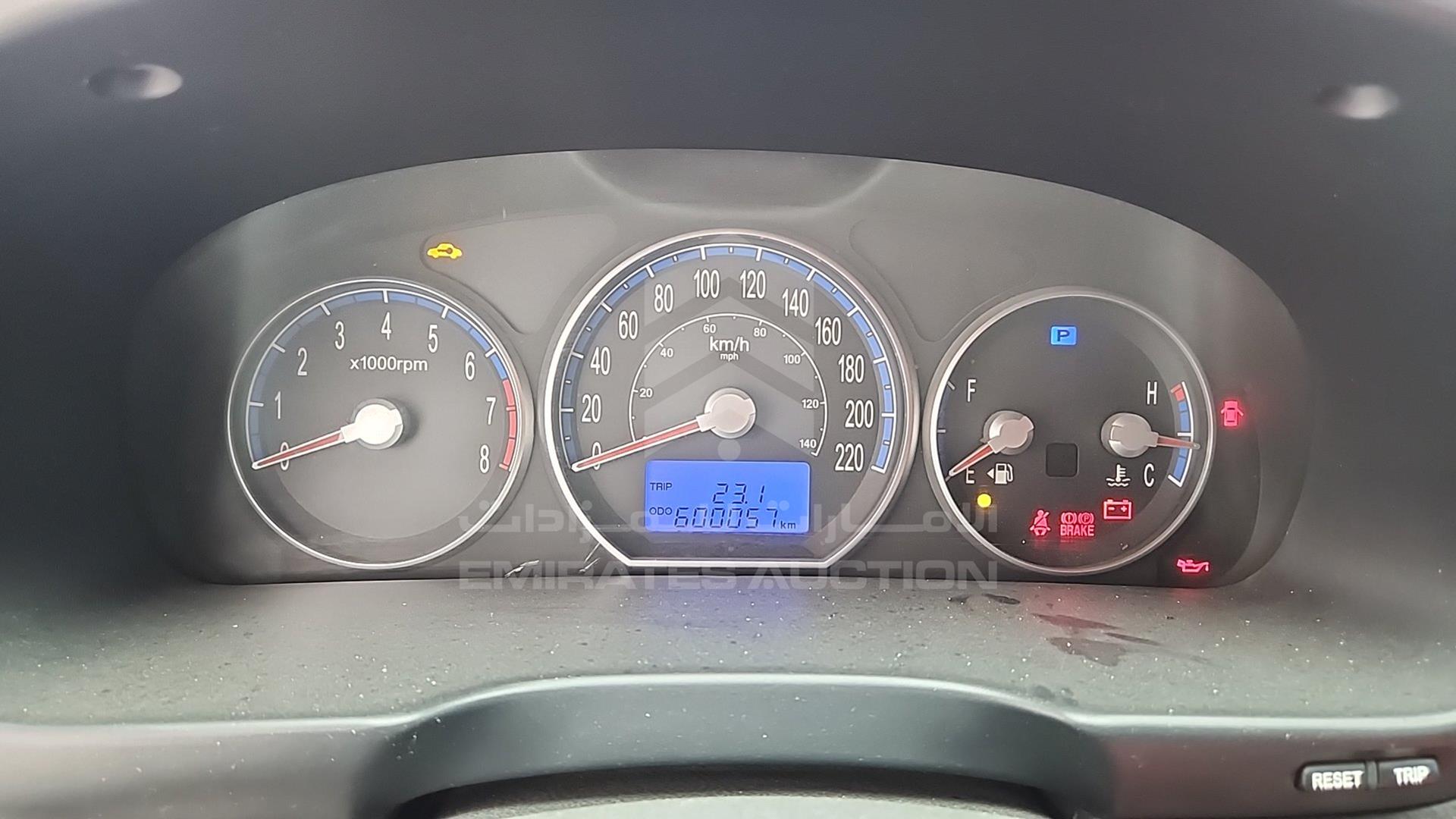 2008 HYUNDAI SANTA FE VIN: 5NMSG13E28H184449
