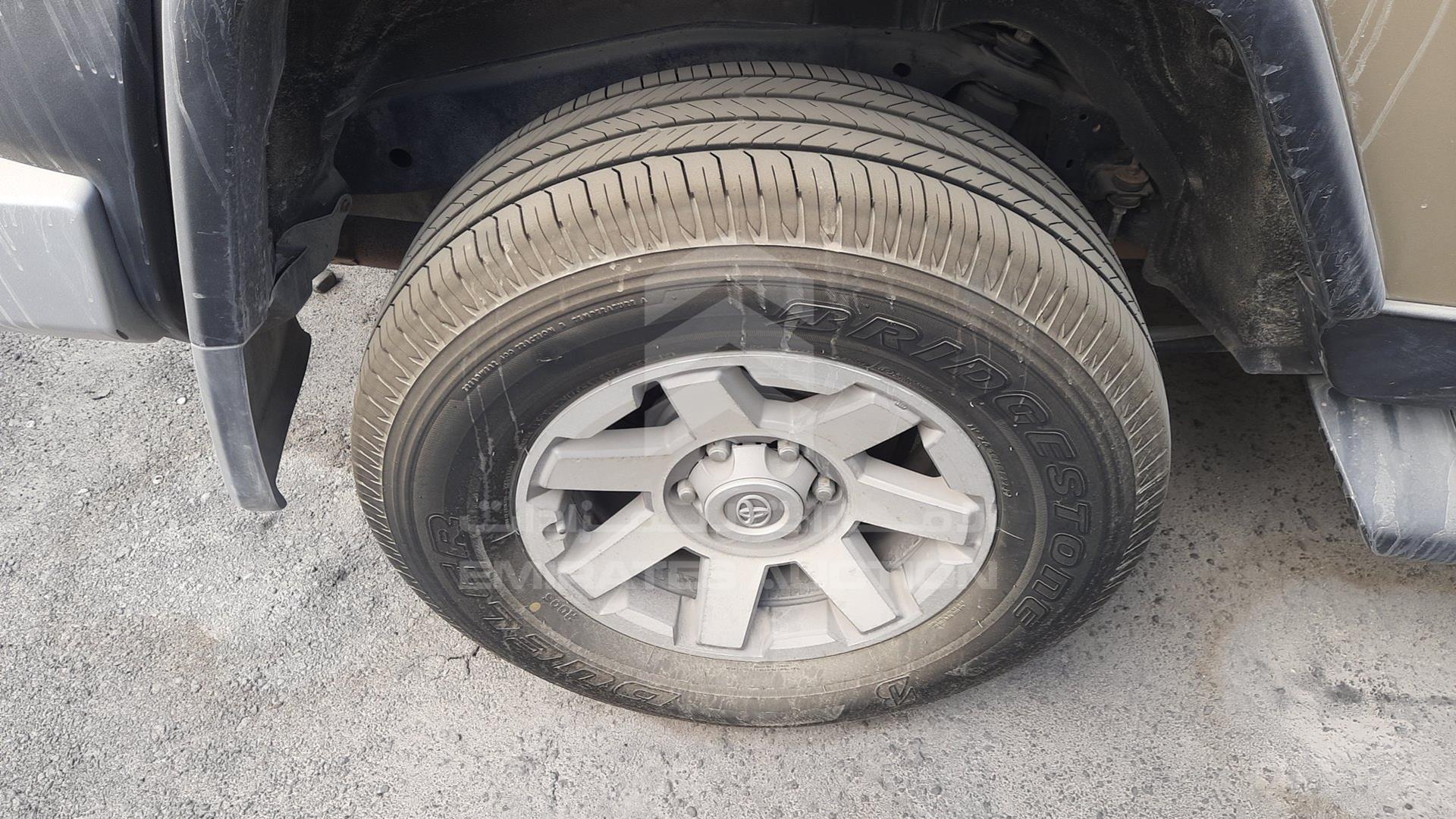 2014 TOYOTA FJ CRUISER VIN: JTEBU11F3EK198103
