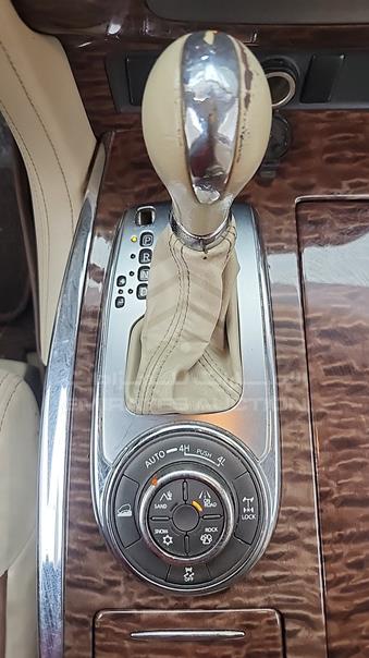 2016 Nissan Patrol — Gear View — Photo 21