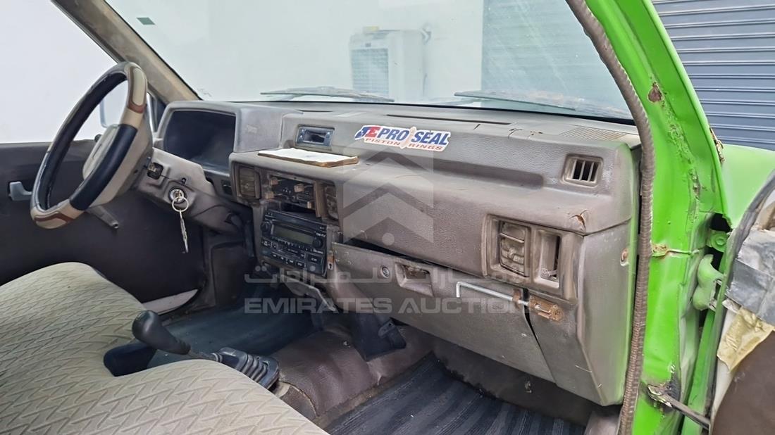 1996 Mitsubishi L 200 — Front Right Passenger Dashboard View — Photo 23