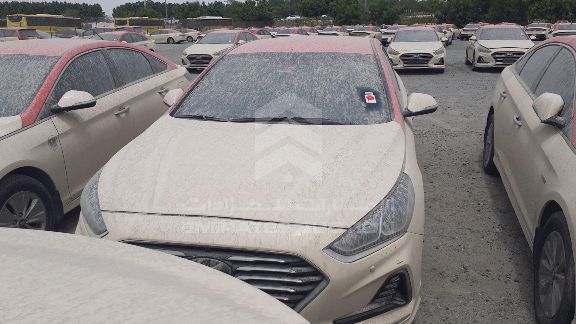 2019 HYUNDAI SONATA VIN: KMHE24130KA092672
