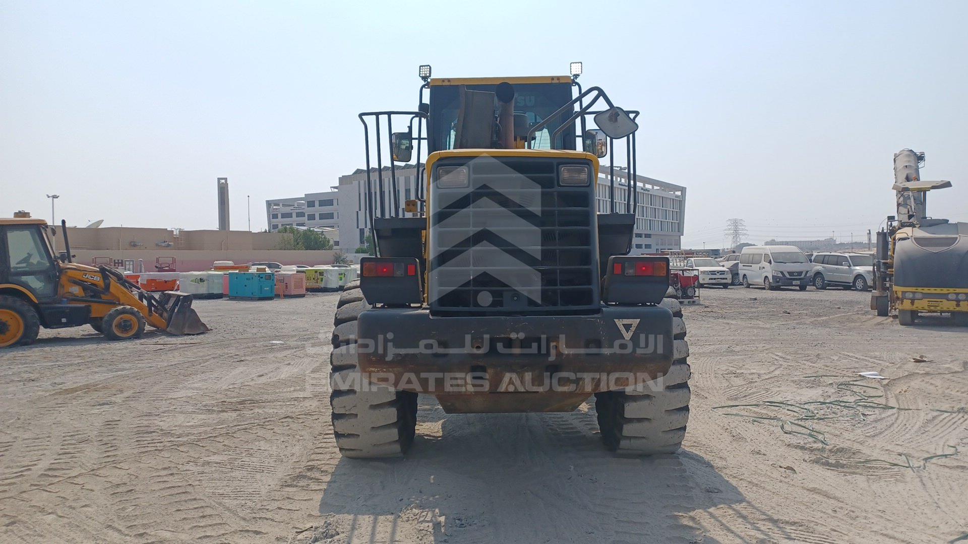 2014 KOMATSU WA380-6 VIN: WA09566021