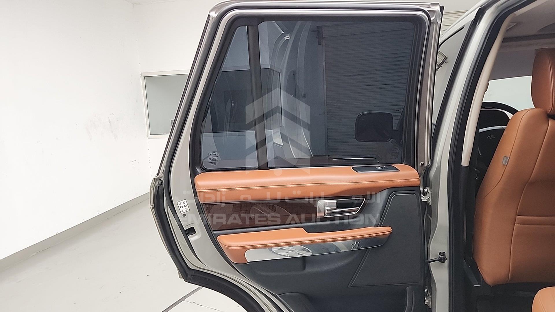 2012 RANGE ROVER SPORT VIN: SALLSAAD4CA744623