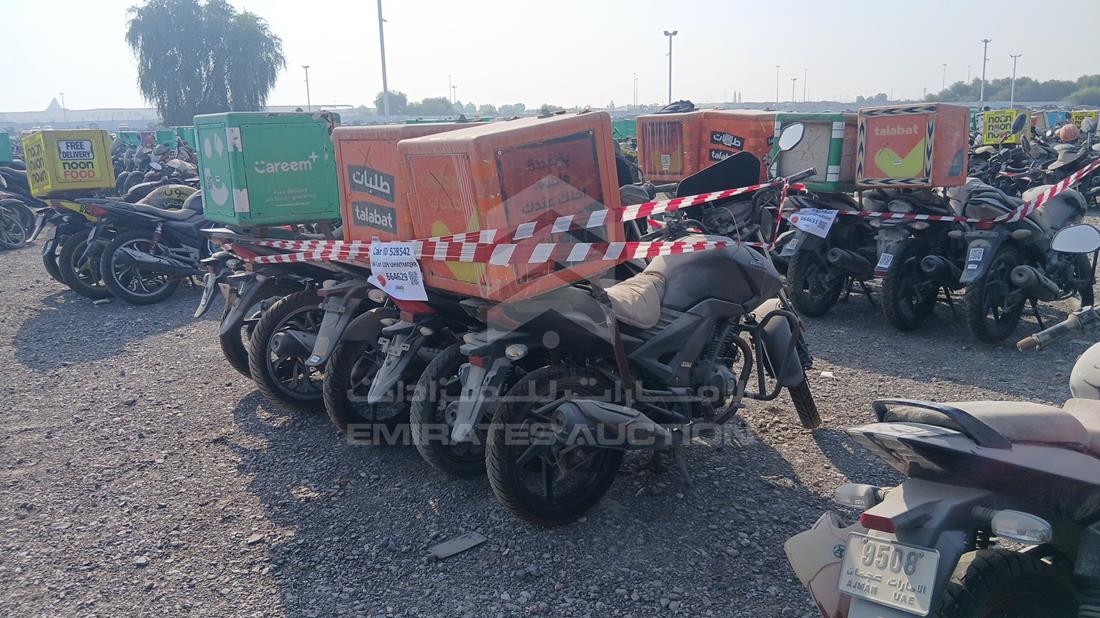 5 Motorbikes — Rear Right Angle — Photo 10