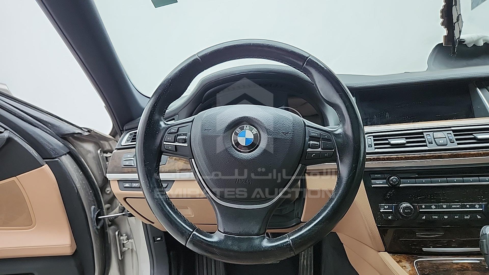 2015 BMW 730 VIN: WBAYE2101FD840169
