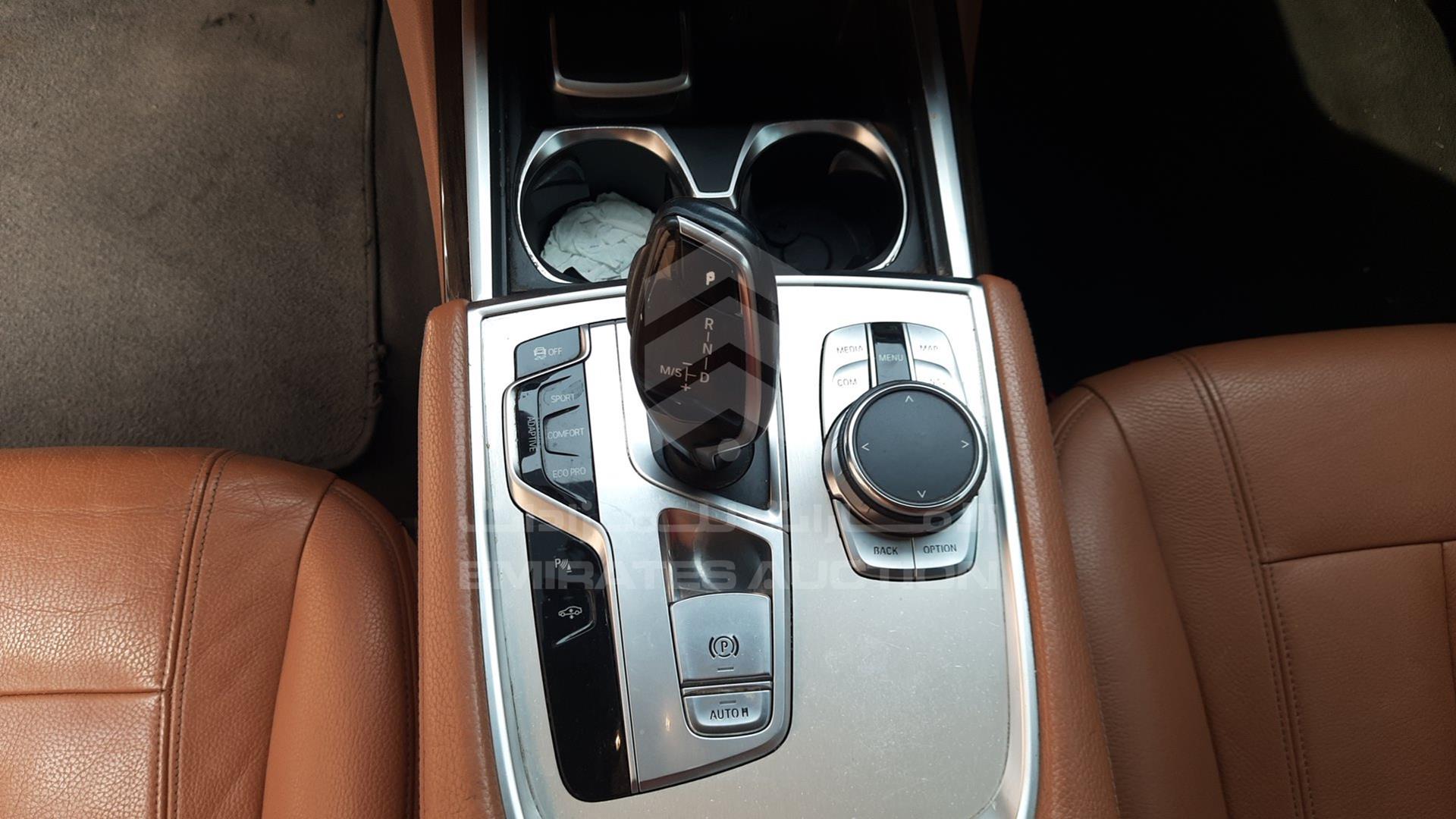 2019 BMW 730 LI VIN: WBA7E0A02KB359143