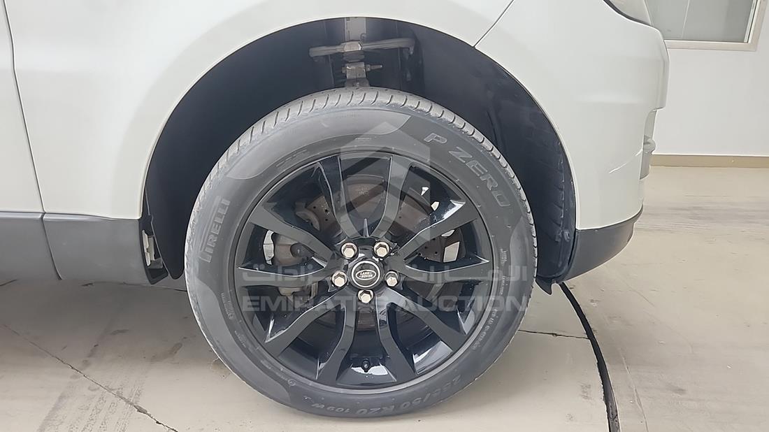 2014 Range Rover Sport — Front Right Tyre — Photo 34