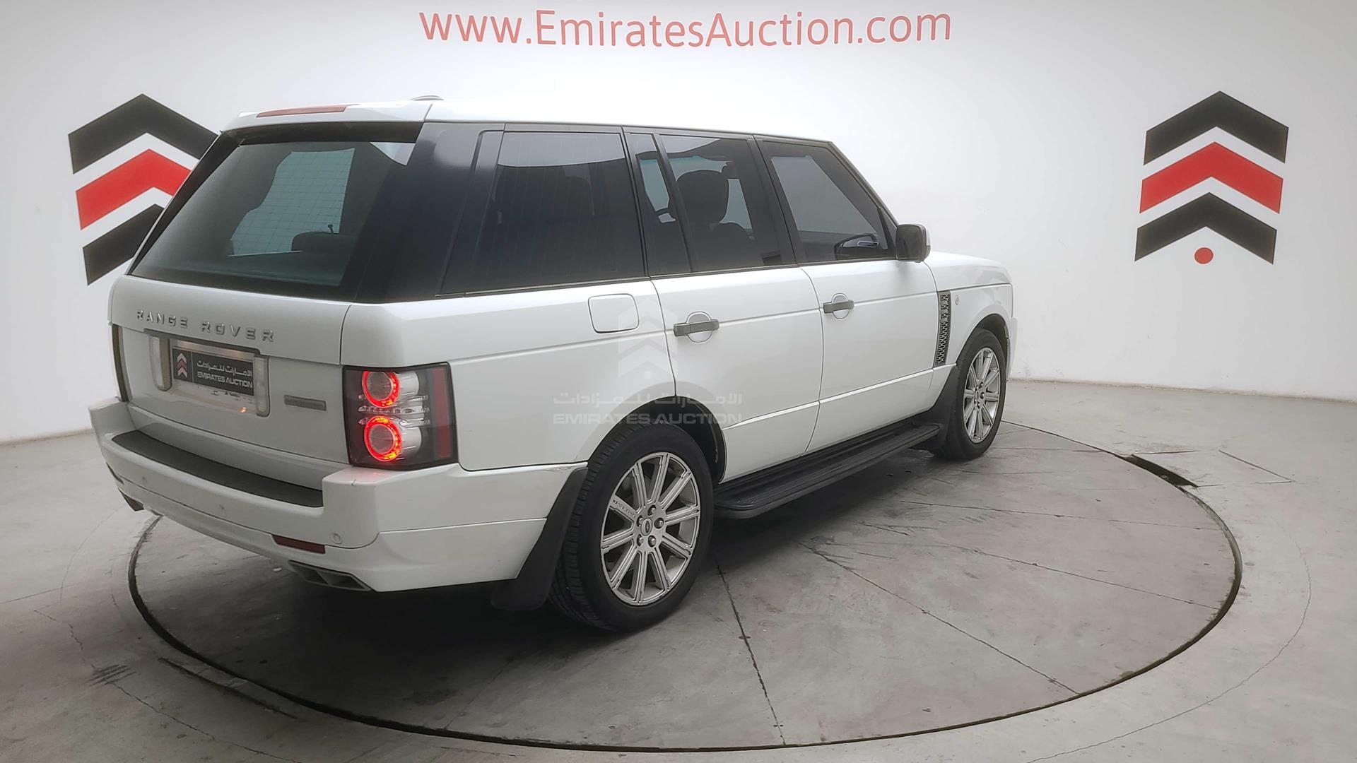 2011 RANGE ROVER VOGUE VIN: SALLMAME4BA346562