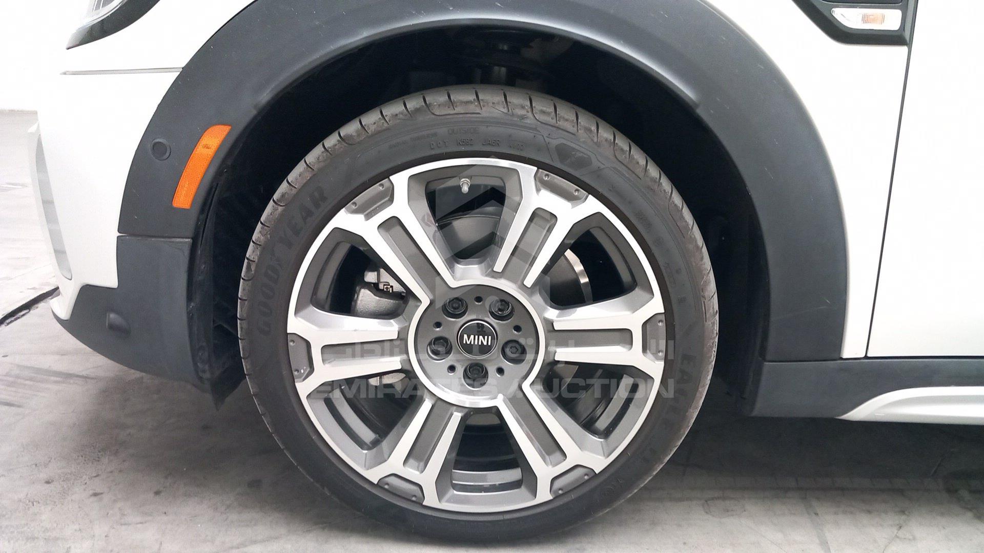 2023 MINI COOPER S VIN: WMZ53BR05P3R27645